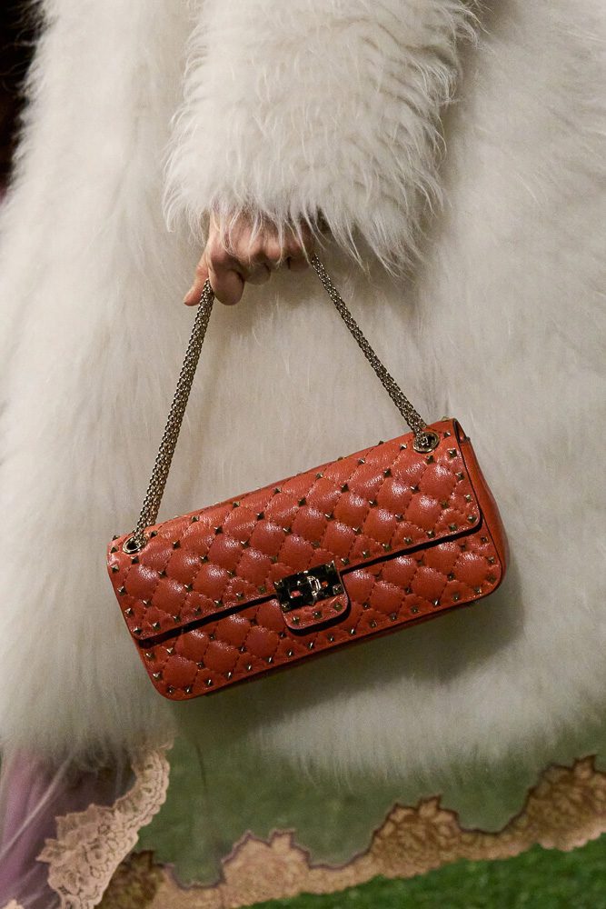 2016 Is Back: Alessandro Michele Revives A Valentino Icon For Fall