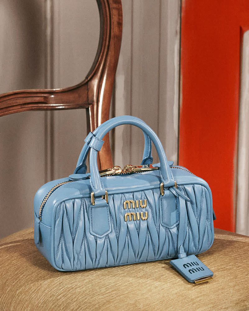 Gigi Hadid MIU MIU MATELASSE 1 Gigi Hadid MIU MIU MATELASSE 1