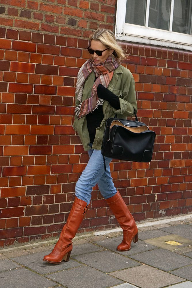 Kate Moss Loewe Amazona 180