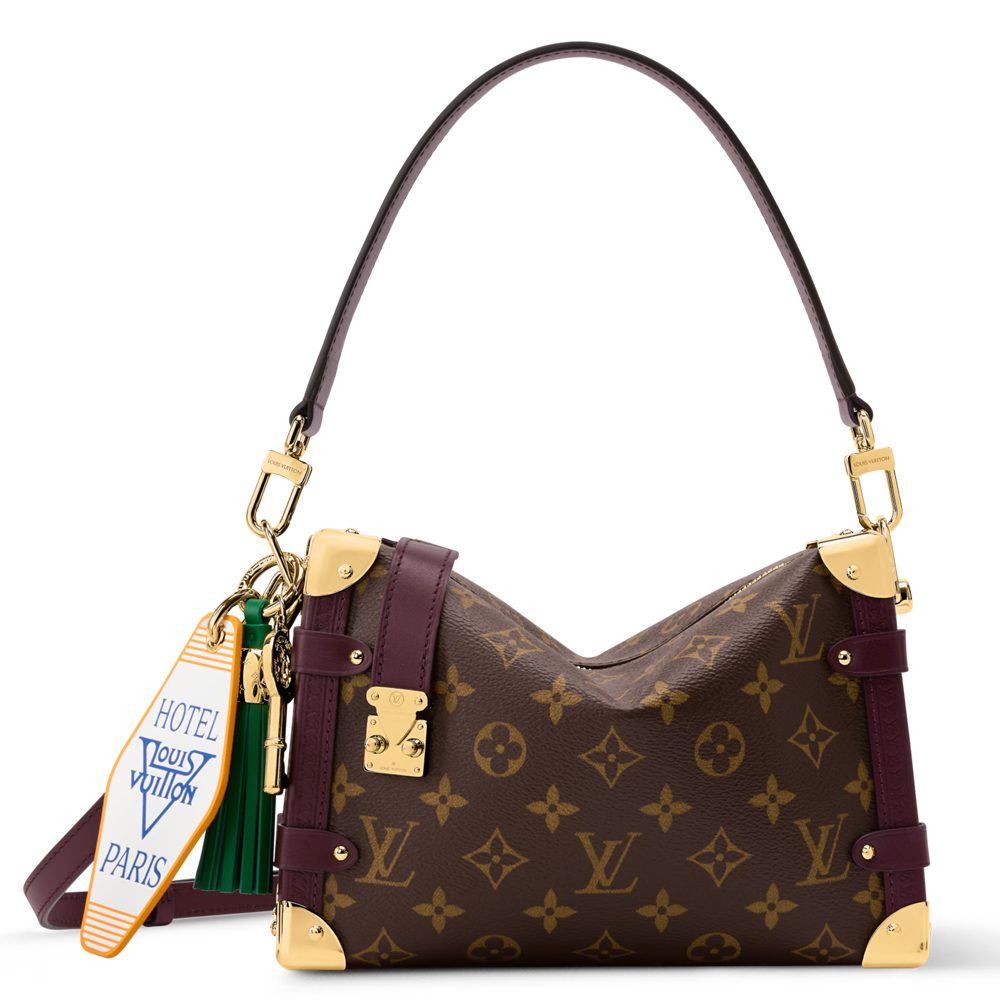 Louis Vuitton’s New Flight Mode Collection Reworks Classic LV Monogram and Its Sleekest Signature 3 Louis Vuitton Side Trunk