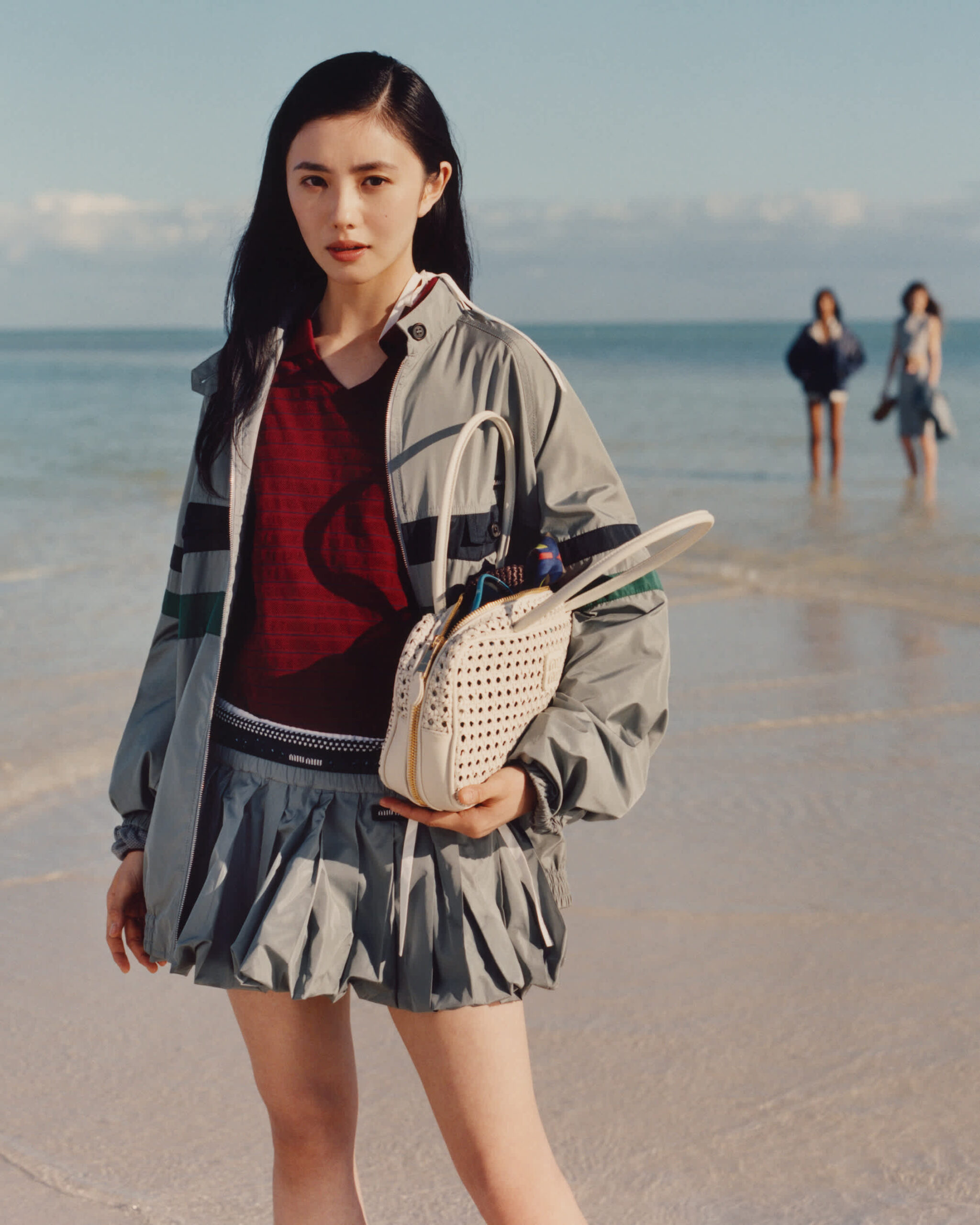 MM26 Campaign Ete Photo Look Derived L25 NoLogo 4x5 150dpi MM26 Campaign Ete Photo Look Derived L25 NoLogo 4x5 150dpi