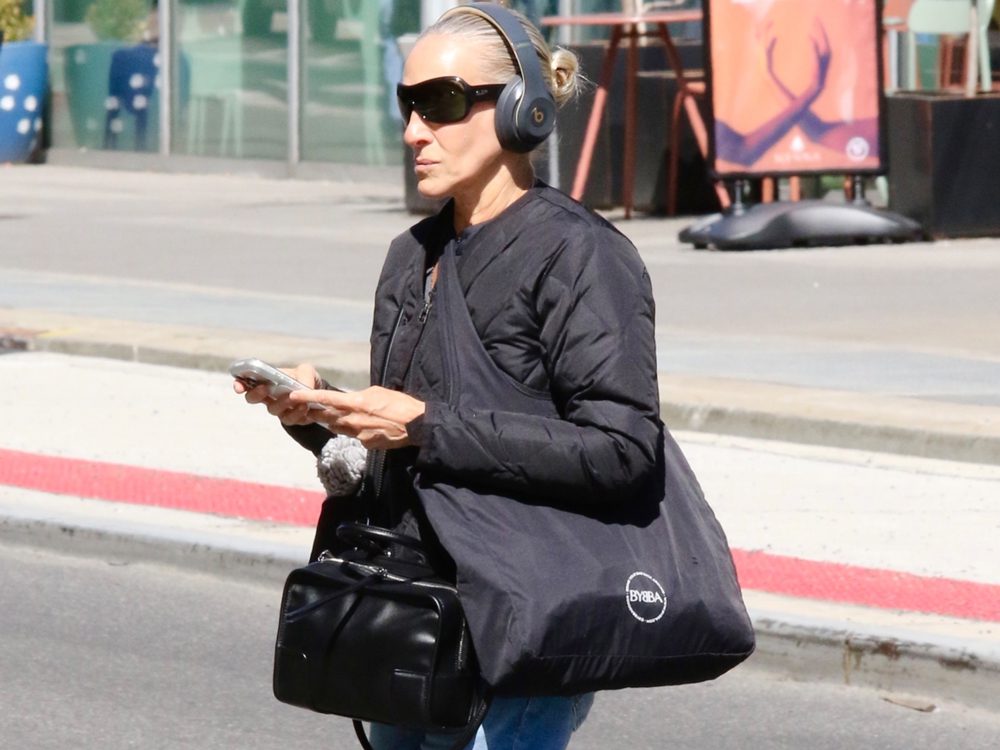 Sarah Jessica Parker Loewe Amazona 180