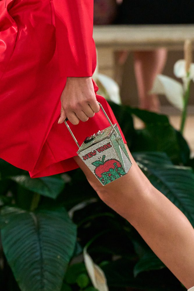 Louis Vuitton Cruise 2027 13