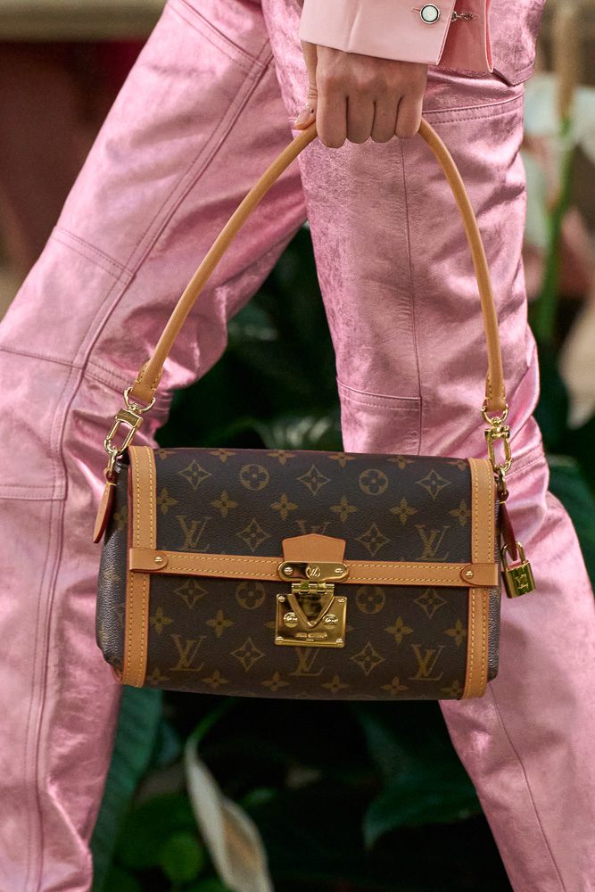Louis Vuitton Cruise 2027 5