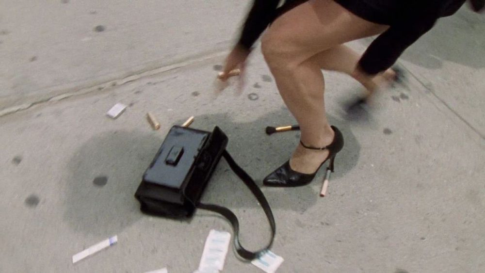 Throwback Thursday: Carrie Bradshaw's Little Prada Bag 2 SATC PRADA PURSE DROP