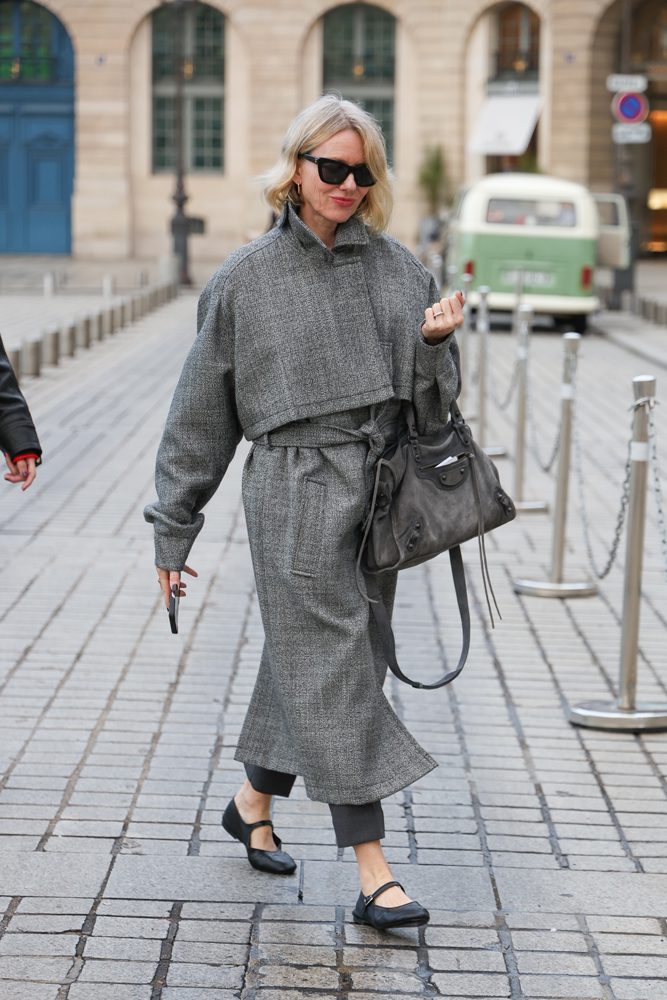 The Many Bags of Naomi Watts 20