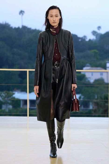 Resort 2027 is a Season of Reinvention for Hermès Ready-to-Wear 3 00012 hermes resort 2027 credit gorunway