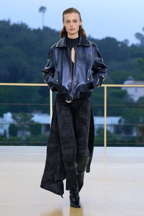 Resort 2027 is a Season of Reinvention for Hermès Ready-to-Wear 5 00021 hermes resort 2027 credit gorunway
