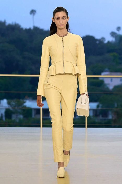 Resort 2027 is a Season of Reinvention for Hermès Ready-to-Wear 10 00039 hermes resort 2027 credit gorunway