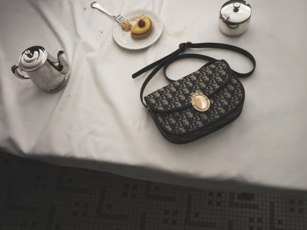 Dior Medaillon