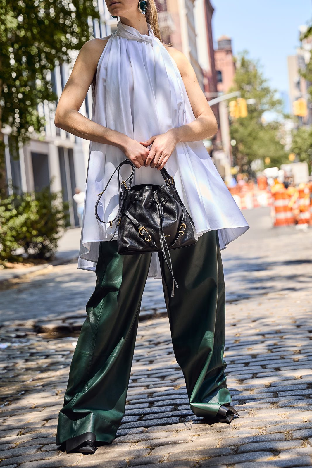 This Is the Most Easygoing Version of Givenchy’s Voyou Yet 4 Givenchy Voyou Bucket Bag (11)
