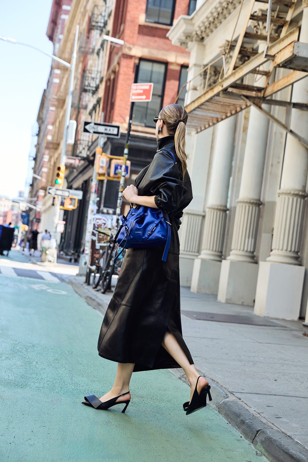 This Is the Most Easygoing Version of Givenchy’s Voyou Yet 1 Givenchy Voyou Bucket Bag (8)