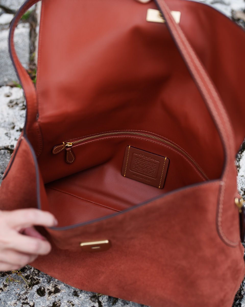 Coach Chelsea in Clay Interior Coach Chelsea in Clay Interior