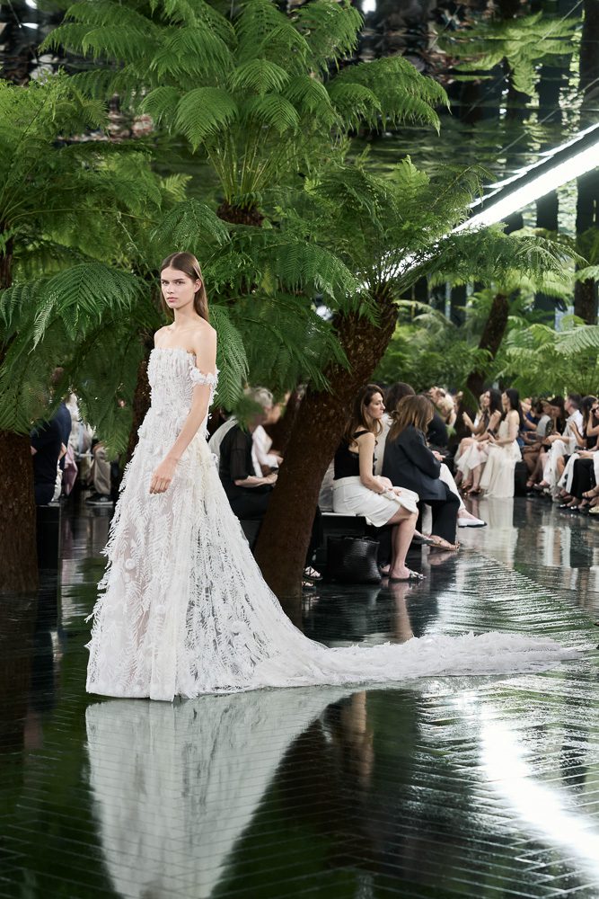 Jonathan Anderson Melds Sculptural Intricacies with the Delicacy of Nature for Dior Fall 2026 Haute Couture 16 Dior Couture Runway Looks 16