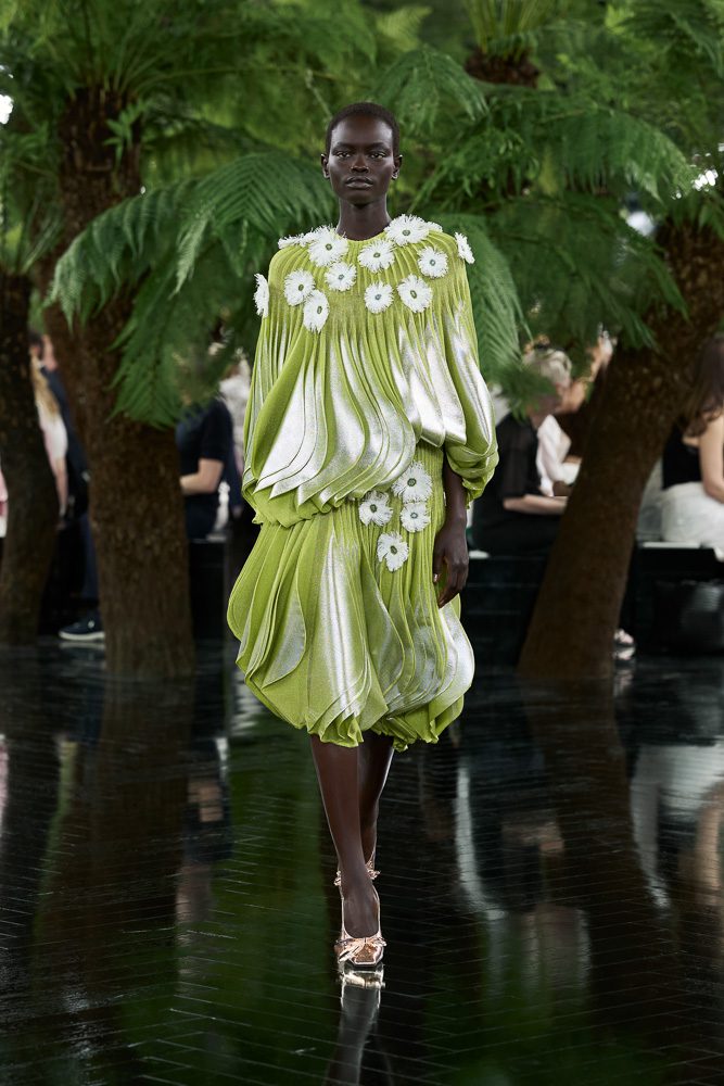 Jonathan Anderson Melds Sculptural Intricacies with the Delicacy of Nature for Dior Fall 2026 Haute Couture 3 Dior Couture Runway Looks 3