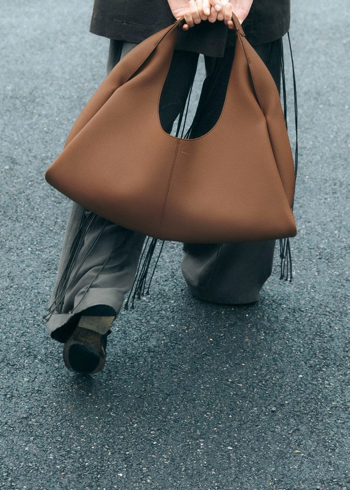 Polène Introduces the Shuldo, a Slouchy New Carryall That Exudes Parisian Chic 3 Polene Shuldo Brown 2