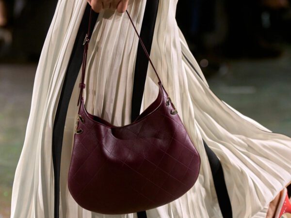 Chanel Fall 2026 Burgundy Hobo 1