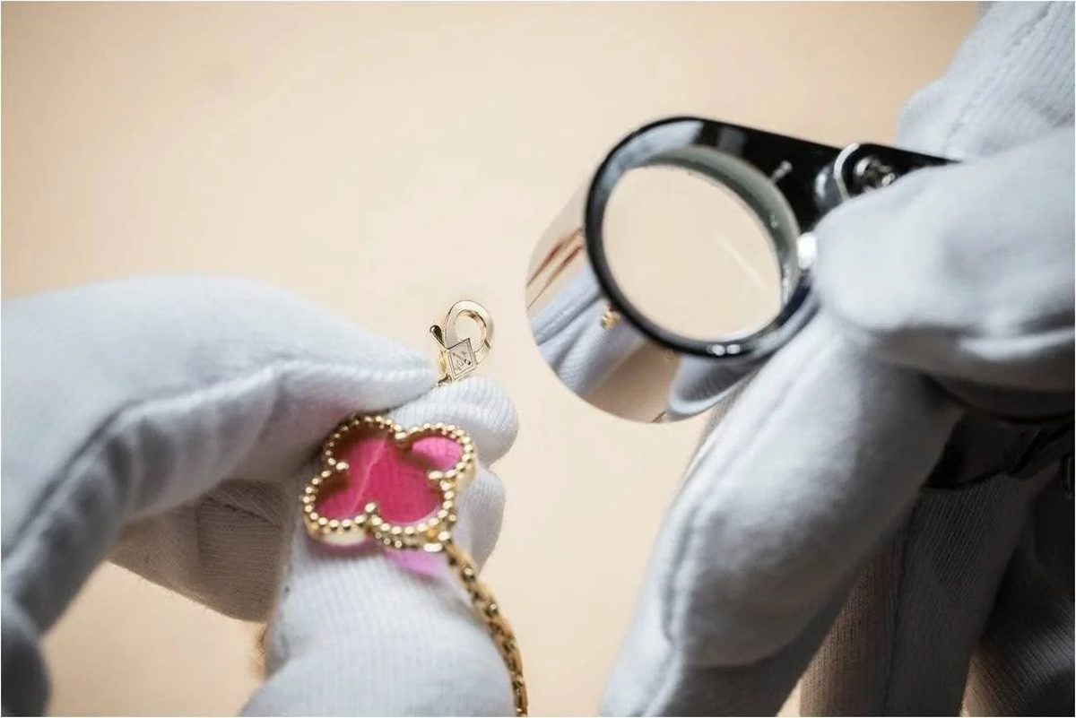 Clasp Clasp