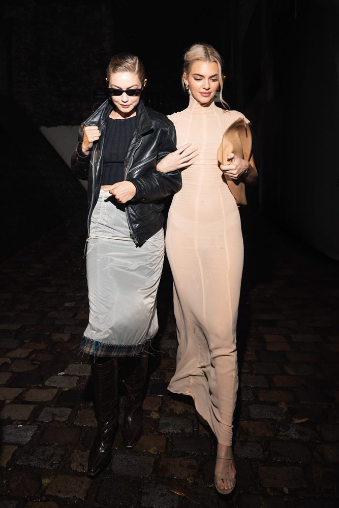 The Many Bags of Gigi Hadid, Part II 16 Gigi Hadid Paco Rabbane 2