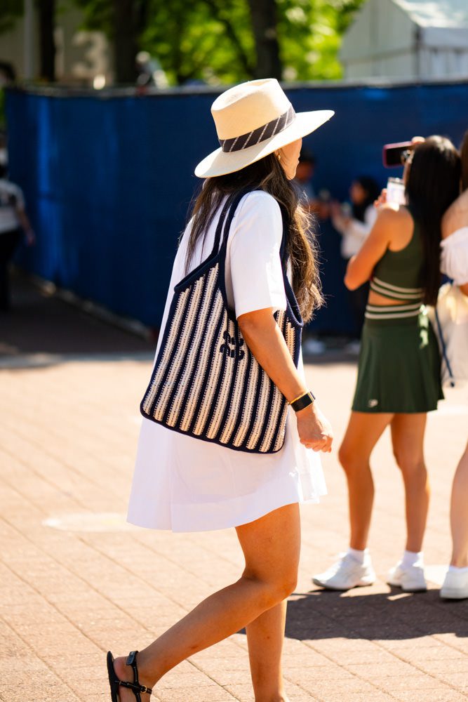 What New Yorkers Wore (and Carried) to the 2026 US Open This Week 25 US Open Best Street Style Bags August 2026 8