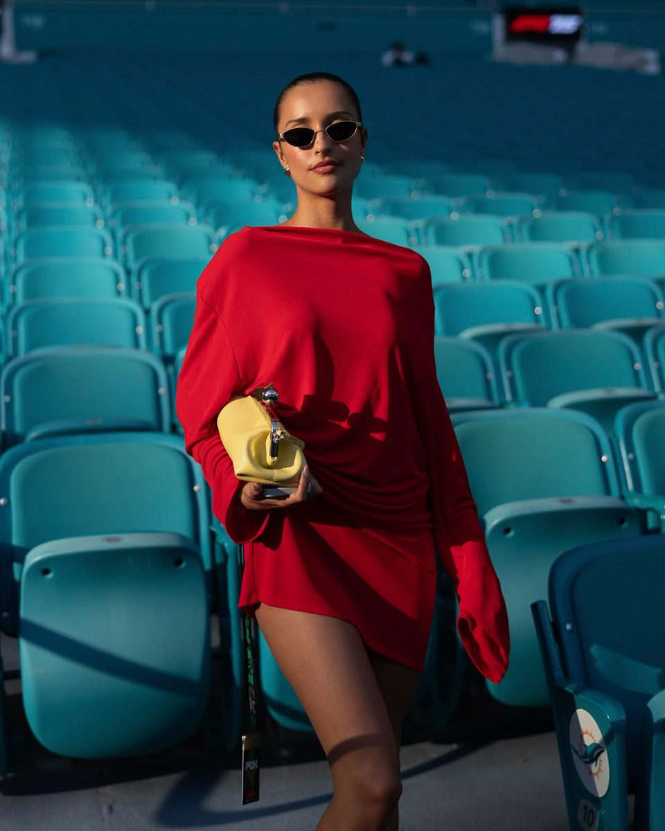 Alexandra Leclerc Jacquemus Le Salon Clutch