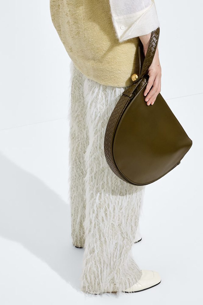 Three New Bottega Veneta Bags to Know—Straight from the Fall 2026 Runway 3 Bottega Veneta Specchio Bag