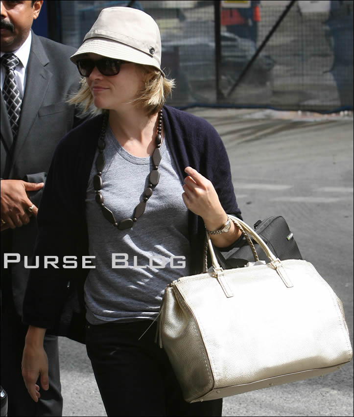Anya Hindmarch Bags Archives Purseblog Reese Witherspoon Style Anya Hindmarch Pimlico Bag