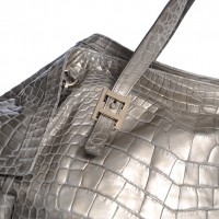 Salvatore Ferragamo Carlotta Tote Detail