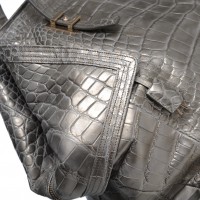 Salvatore Ferragamo Carlotta Tote Detail